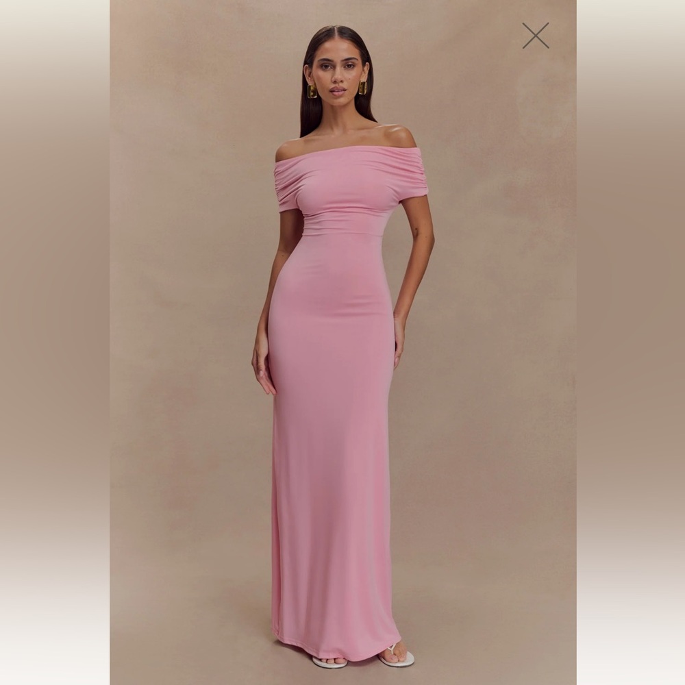 Meshki Imogen Off Shoulder Slinky Maxi Dress - Candy Pink Size Large NWT